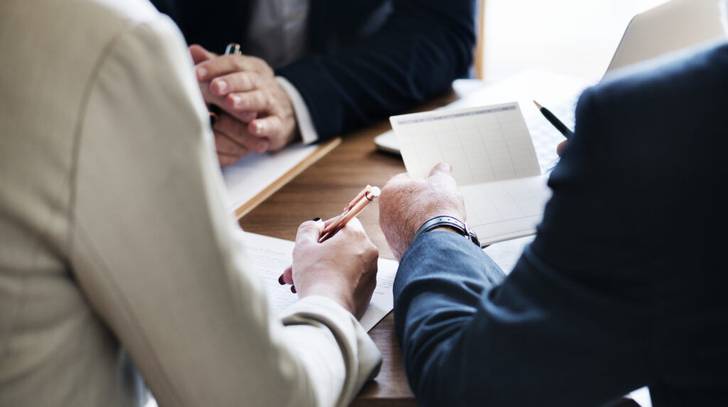 Obtaining and Granting Representation and Providing Services to Foreign Individuals and Companies with Hooshefaal 🌍🤝