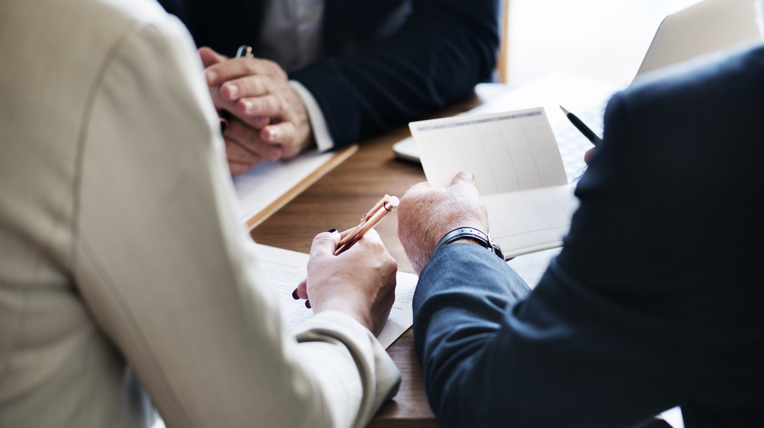 Obtaining and Granting Representation and Providing Services to Foreign Individuals and Companies with Hooshefaal 🌍🤝