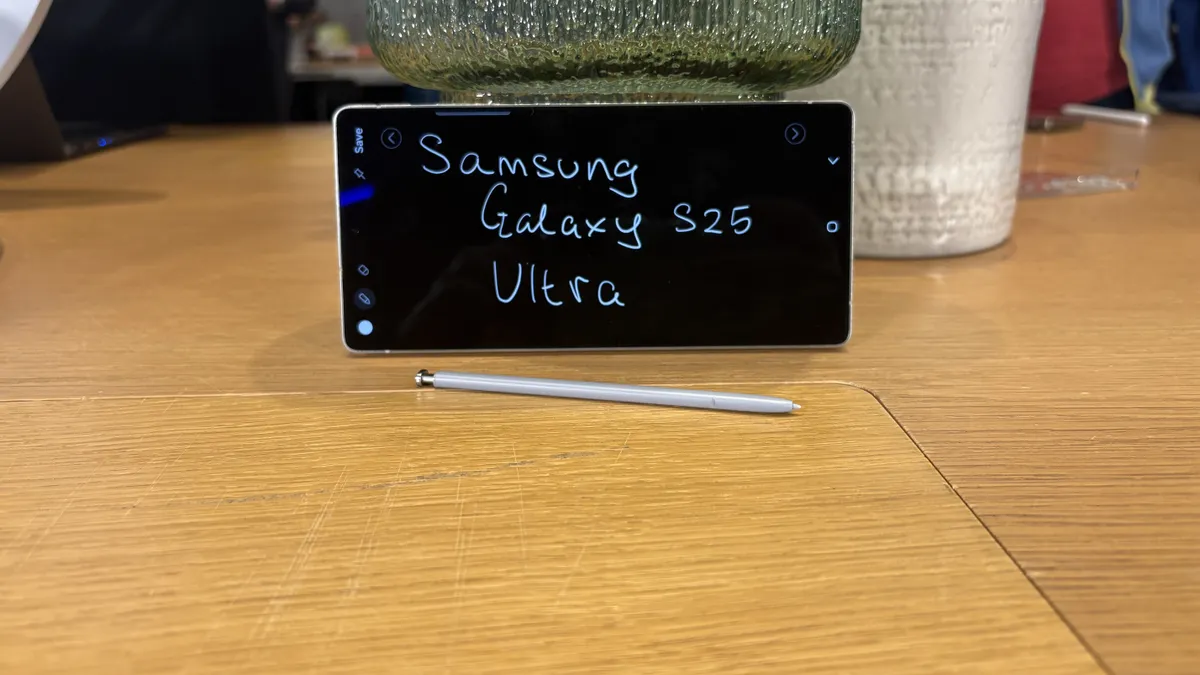نقد و بررسی کامل Samsung Galaxy S25 Ultra - تحول در پرچمداران سامسونگ