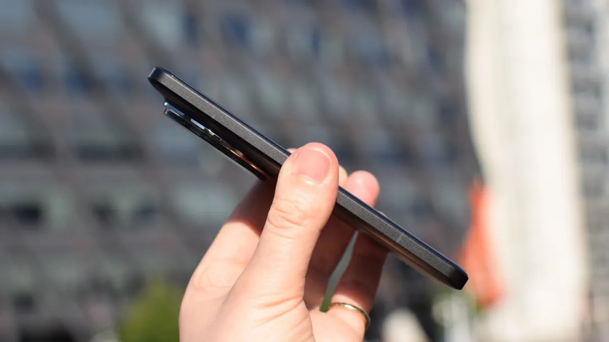 بررسی کامل Xiaomi 14 Ultra - نوآوری در طراحی، دوربین و عملکرد