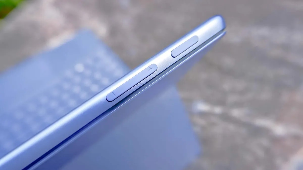نقد و بررسی کامل تبلت مایکروسافت سورفیس 9 پرو - Microsoft Surface Pro 9