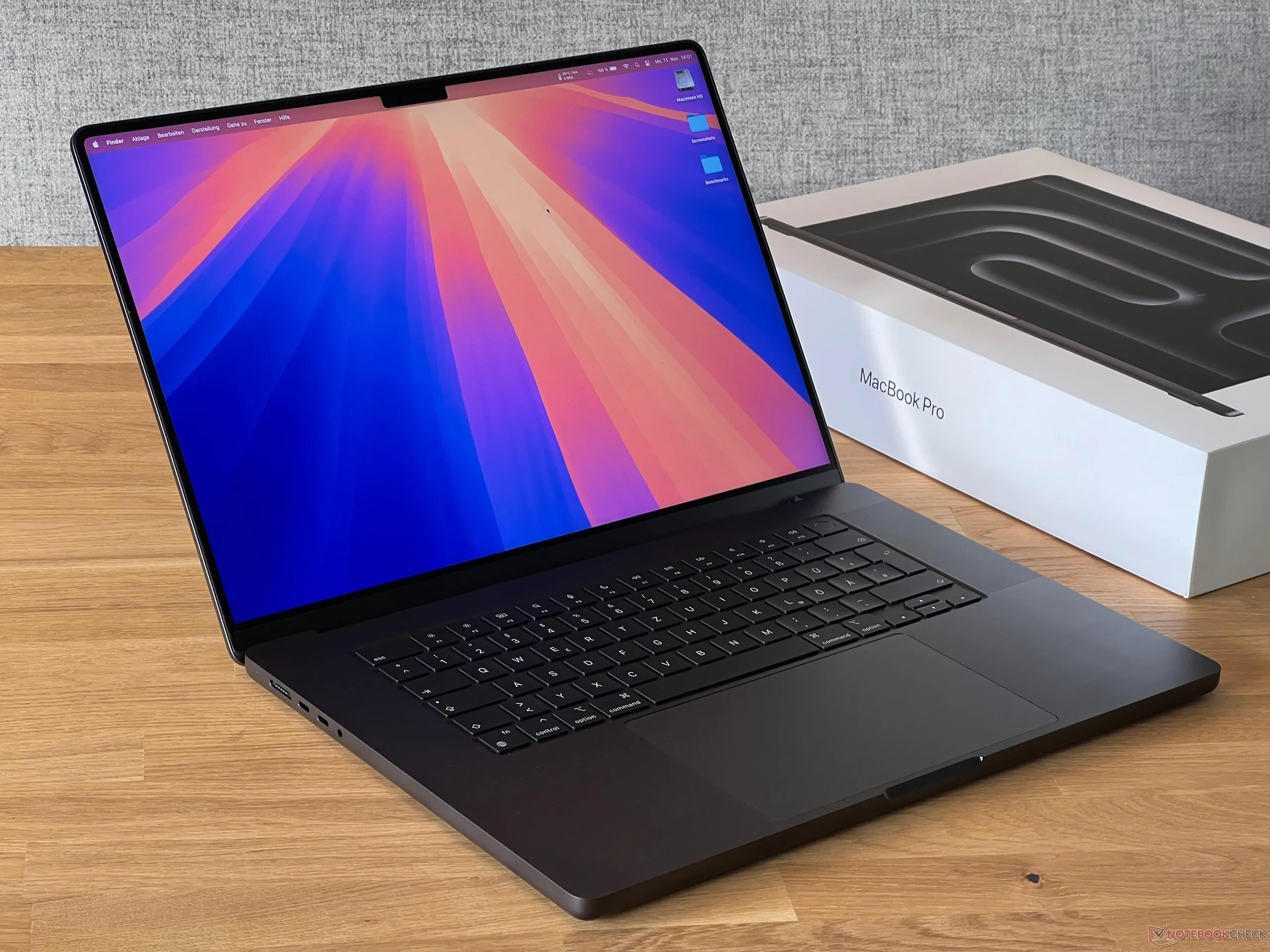 نقاط ضعف MacBook Pro 16 (M4 Pro)