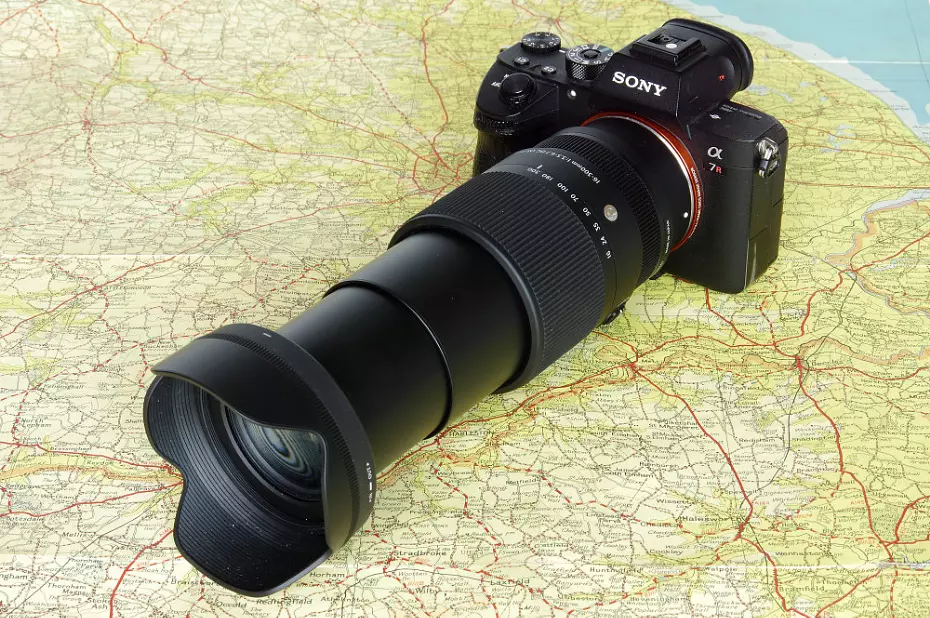 بررسی لنز Sigma 16-300mm f/3.5-6.7 DC OS 📸