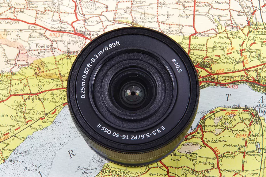 طراحی و ساختار لنز 🏗️🔧