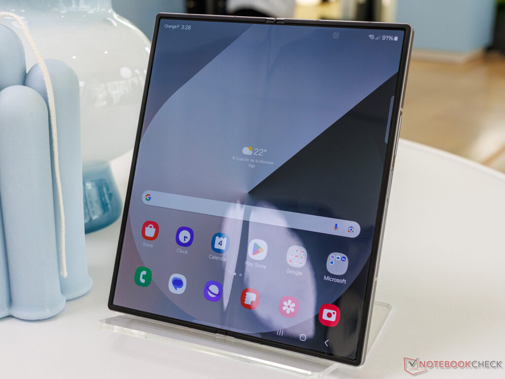 Samsung Galaxy Z Fold6 Review: The Foldable Marvel of the Future