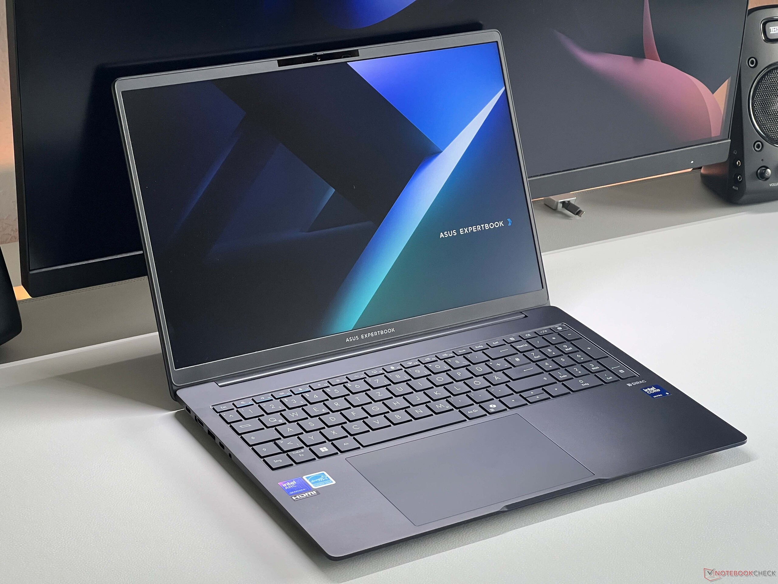 ایسوس ExpertBook B5