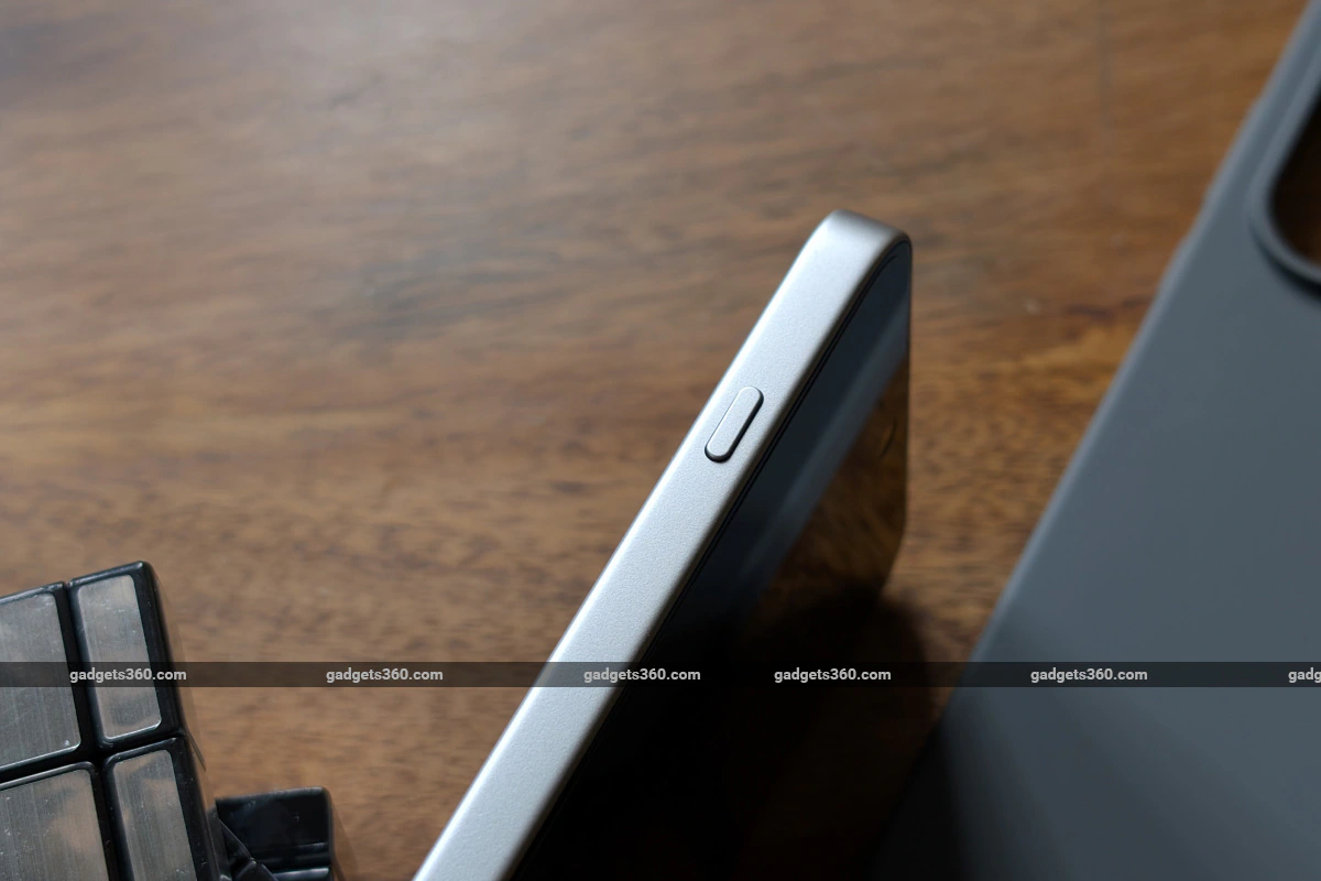 طراحی وان‌پلاس نورد ۵